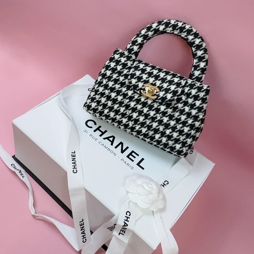 Chanel Kelly/Nano Bag in Houndstooth